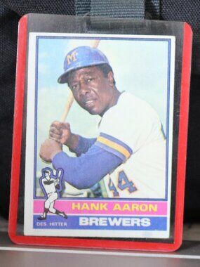 Hank Aaron Baseball Card